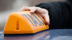 В марте проведено четыре рейда по выявлению нелегальных таксистов