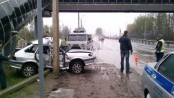 За минувшие сутки произошло несколько ДТП, которым способствовали неблагоприятные погодные условия
