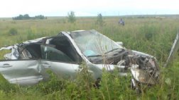 В рабочем поселке Пронск Mitsubishi Lancer улетел в кювет