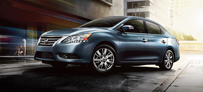 Компания Nissan собирается представить в России седан Sentra