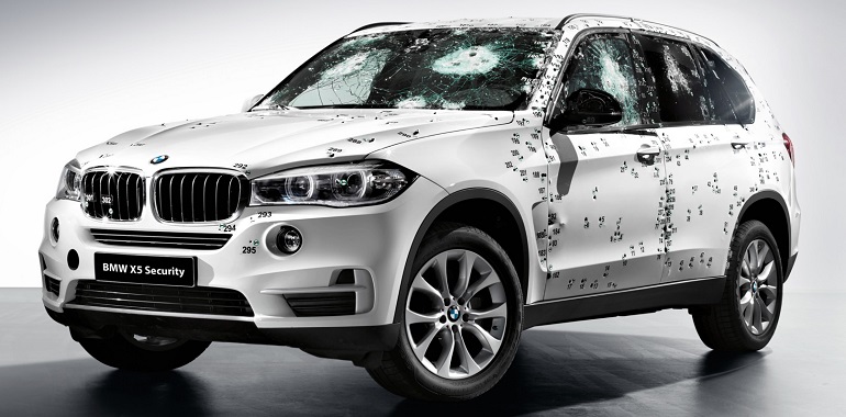 Показанный в Москве BMW не боится пуль автомата Калашникова