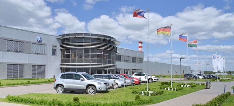 Volkswagen приостанавливает работу завода в Калуге