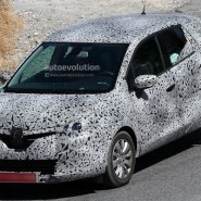 renault-clio-suv.jpg