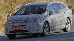 Обновленная Avensis будет комплектоваться моторами BMW