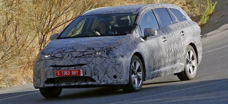 Обновленная Avensis будет комплектоваться моторами BMW