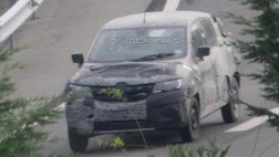 Папарацци сделали снимки нового дешевого кроссовера Renault