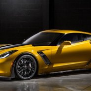 2015-chevy-corvette-zo6.jpg