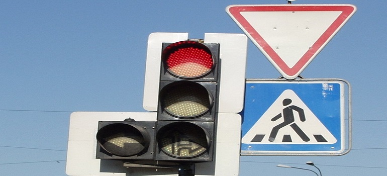 В Рязани заработал новый пешеходный светофор