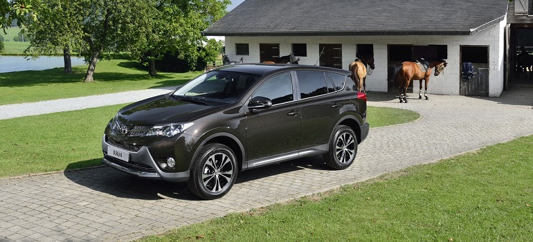 В Великобритании начались продажи новой Toyota RAV 4 Edition S