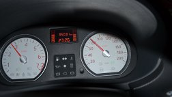 Закон запретит превышение скорости на 20 км/ч