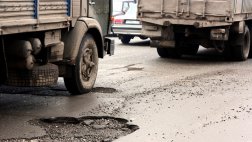 Названа основная причина низкого качества дорог в России
