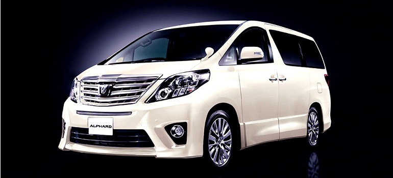 Обновленная Toyota Alphard появится в России