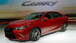 Toyota отзывает более 101 тысячи седанов Camry из-за неисправности пыльника