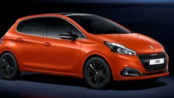 Появились первые фотографии обновленного Peugeot 208