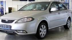 Daewoo Gentra для россиян подешевел на треть