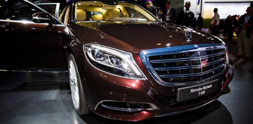 В России продали рекордно дорогой Mercedes