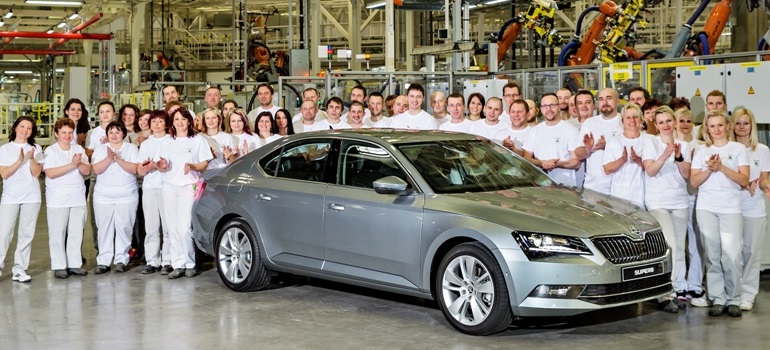 Skoda объявила о начале серийного выпуска Superb нового поколения
