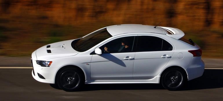Mitsubishi Motors прекращает выпуск седанов