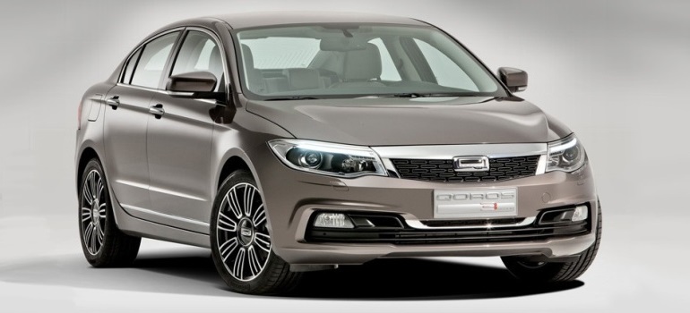 Компания Chery намерена поставлять машины Qoros 3 в РФ