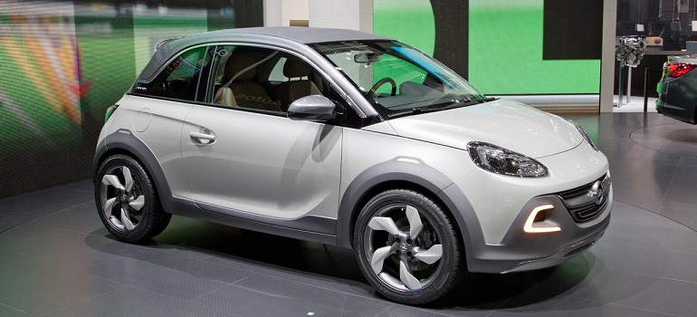 Opel показал новую модификацию модели Adam