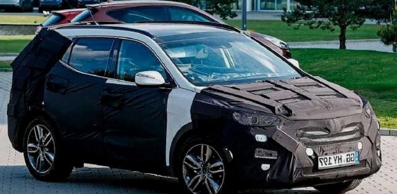 Hyundai проводит тесты нового кроссовера SantaFe