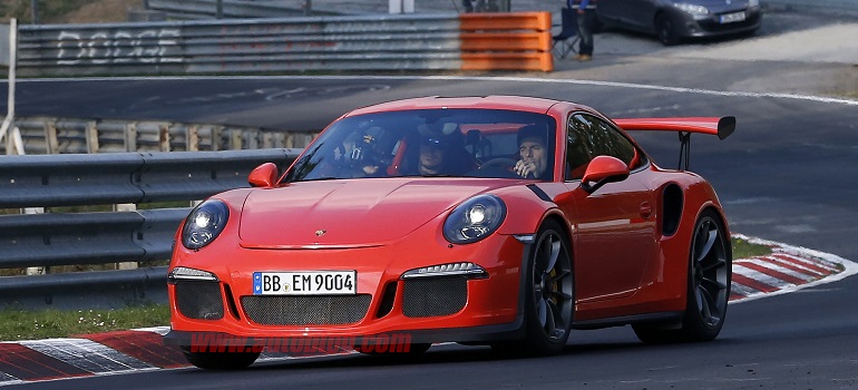 Porsche 911 GT3 RS – сила в движении