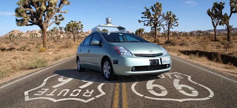 Нынешним летом на дорогах появятся беспилотные автомобили Google