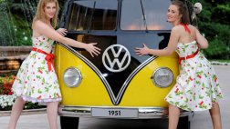 Volkswagen отметил 60-летний юбилей микроавтобусов серии California
