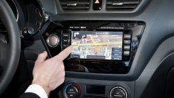 Kia Rio обзавелся новой мультимедийной системой с навигацией