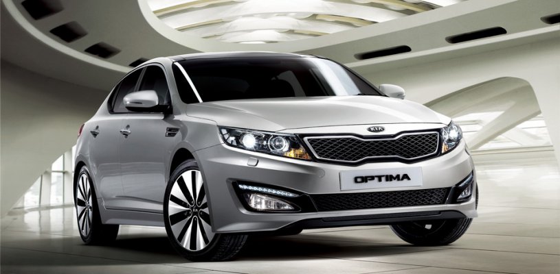 1 февраля 2012 года в России начались продажи нового седана бизнес-класса Kia Optima